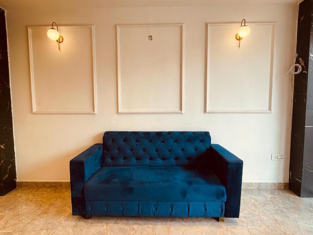 Hotel Dileep42 Lucknow Dış mekan fotoğraf